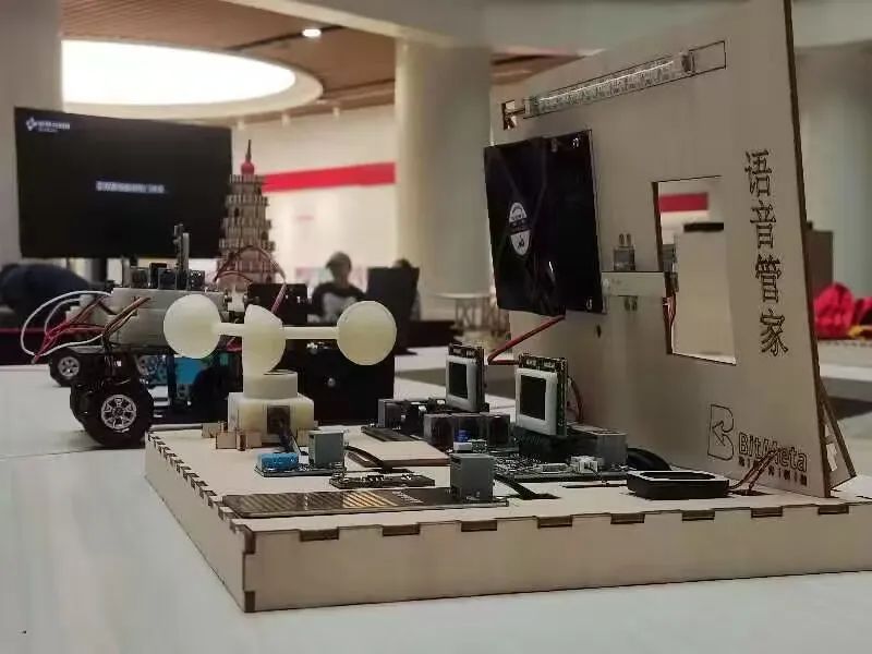 168016618757971.jpg 3.jpg